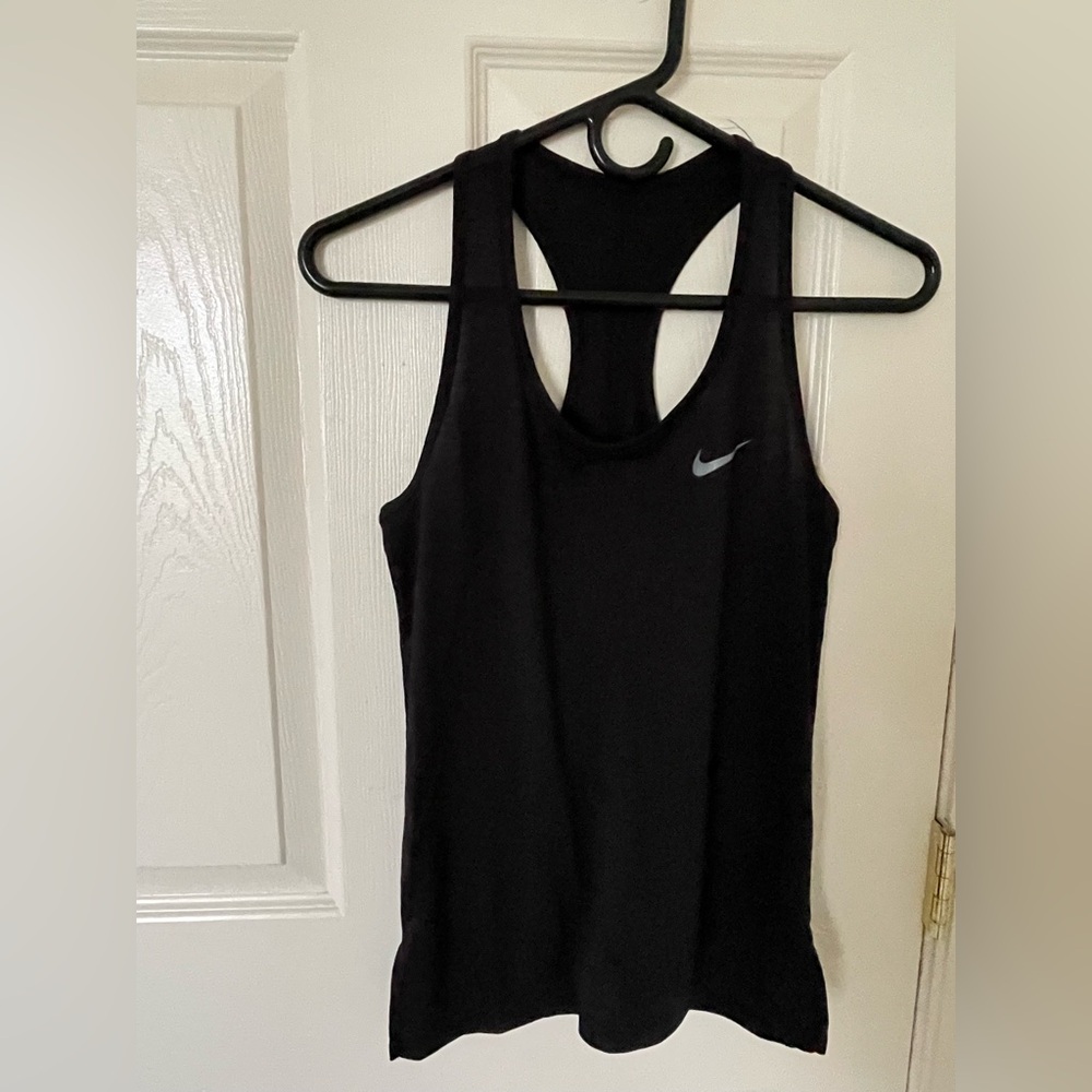 Women’s Nike Dri-Fit Racerback Tank Top 
XS